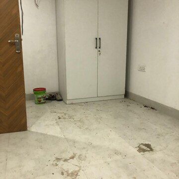 Room in 2 BHK Builder Floor at Chattarpur – for Rent