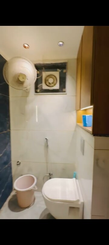 Furnished Amenities in 3 BHK Builder Floor at Niti Khand I – for Sale