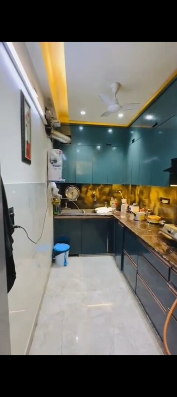 Team Area in 3 BHK Builder Floor at Niti Khand I – for Sale