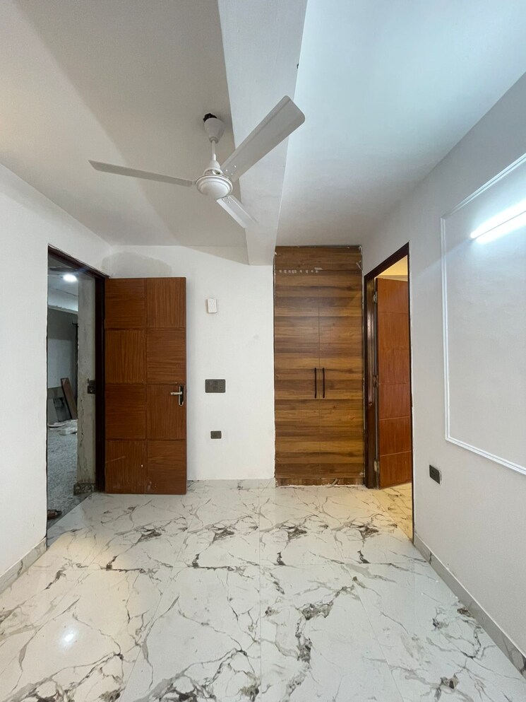 Room, neb sarai 1 Bedroom 450 Sq.Ft. Builder Floor In Neb Sarai Delhi 8972771