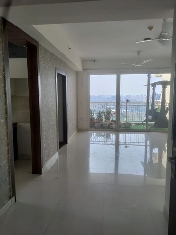 Room in 3.5 BHK Apartment at SS The Coralwood, Sector 84 – for Rent