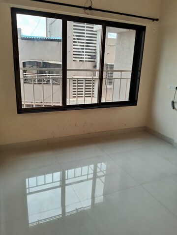 Room in 2 BHK Apartment at Shree Durga Vastu New Veerdhaval CHS Ltd, Borivali West – for Rent