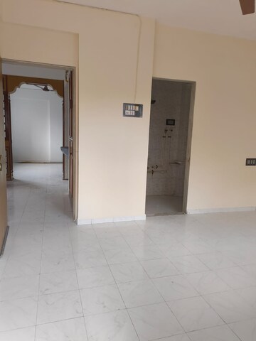 Room in 2 BHK Apartment at Adajan – for Rent