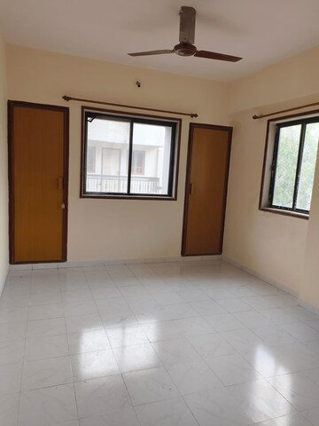 Room in 2 BHK Apartment at Adajan – for Rent