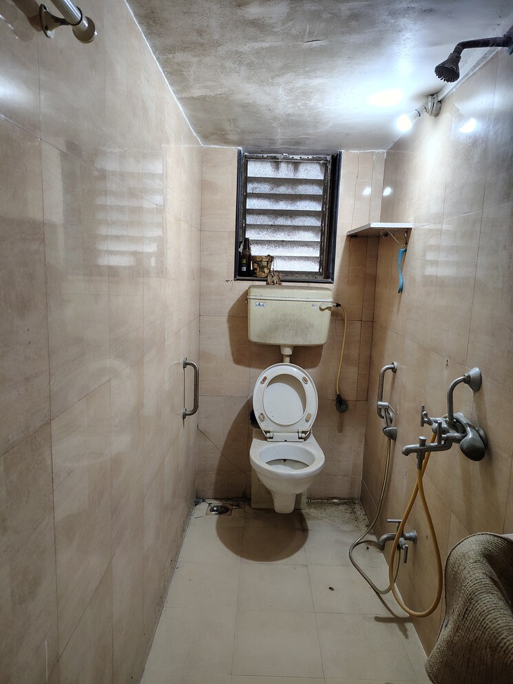 Attached Bathroom, bharati-niwas 2 Bedroom 900 Sq.Ft. Apartment In Santacruz West Mumbai 8972778