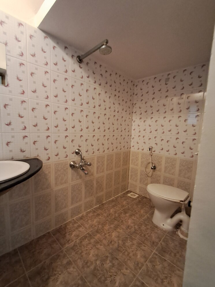 Bathroom, hsr layout 2 Bedroom 800 Sq.Ft. Builder Floor In Hsr Layout Bangalore 8972782