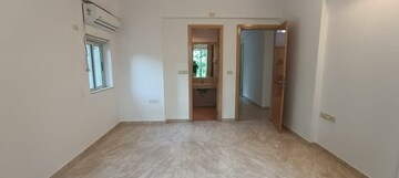Room in 4 BHK Apartment at Hiranandani Garden Ambrossia, Powai – for Rent