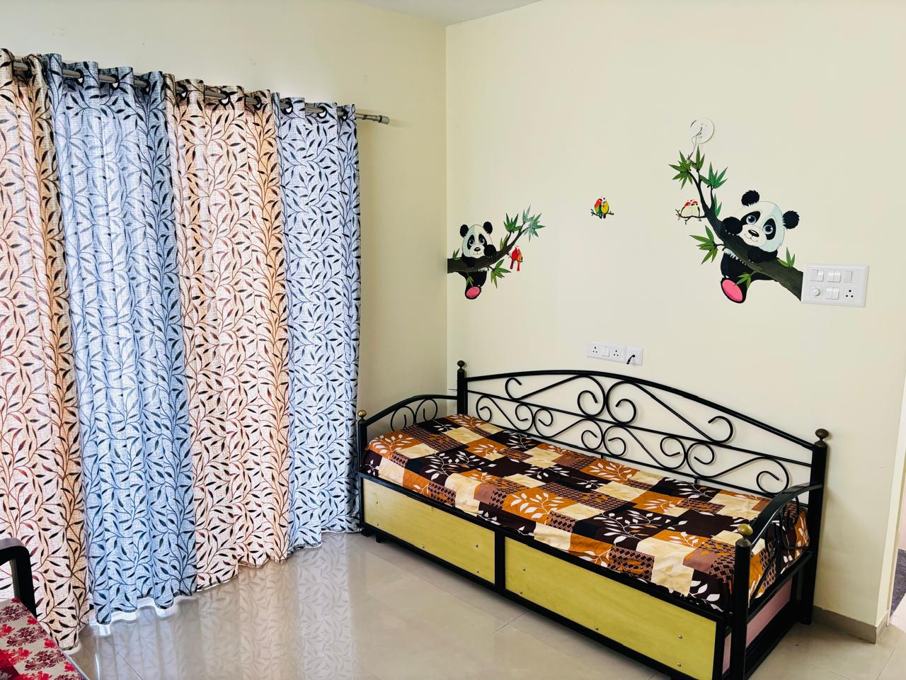 2 BHK + Pooja Room Apartment For Rent in Vascon Citron Phase 1