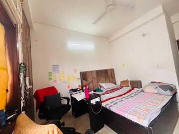Team Area in 2 BHK Builder Floor at Saket – for Rent
