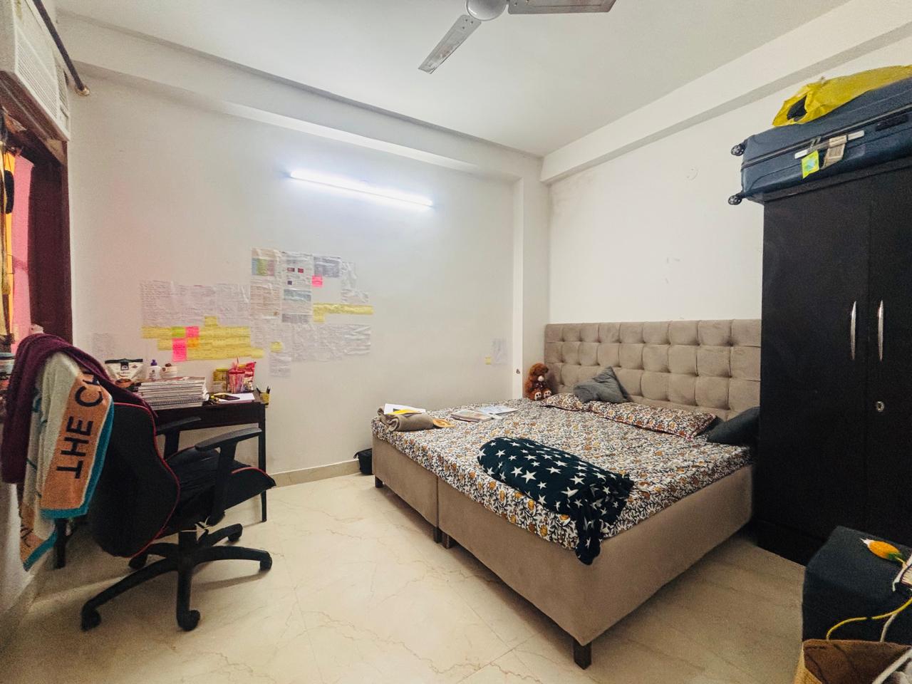 2 BHK Builder Floor For Rent in Saket