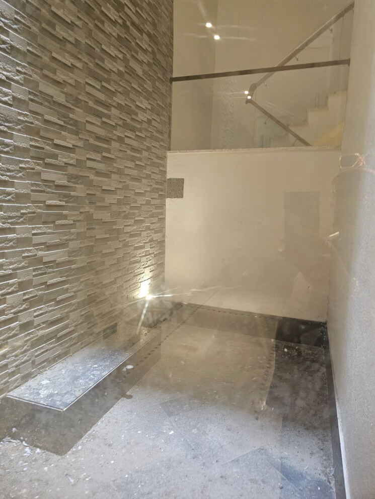 Bathroom, gulmohar park 4 Bedroom 3500 Sq.Ft. Independent House In Gulmohar Park Delhi 8972831