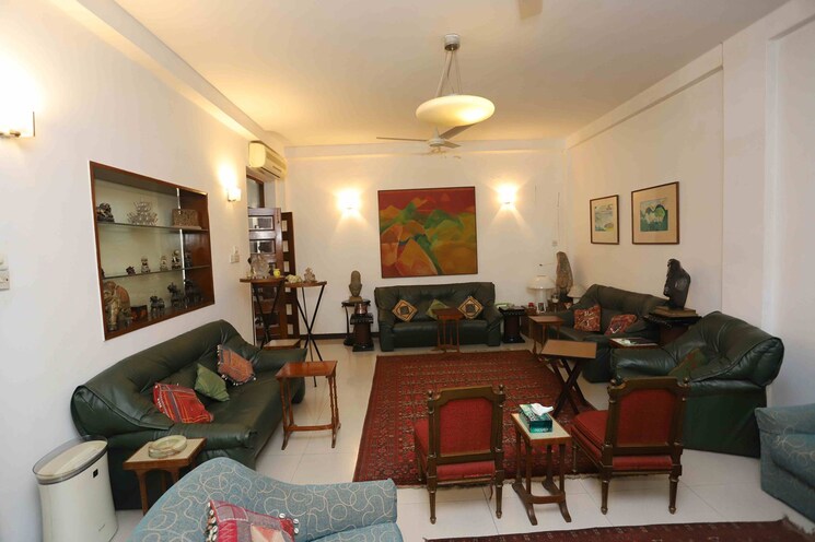 Living Room, malcha marg 4 Bedroom 375 Sq.Yd. Villa In Malcha Marg Delhi 8972828