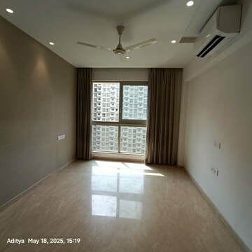 Bedroom in 2 BHK Apartment at Hiranandani Castle Rock, Powai – for Sale