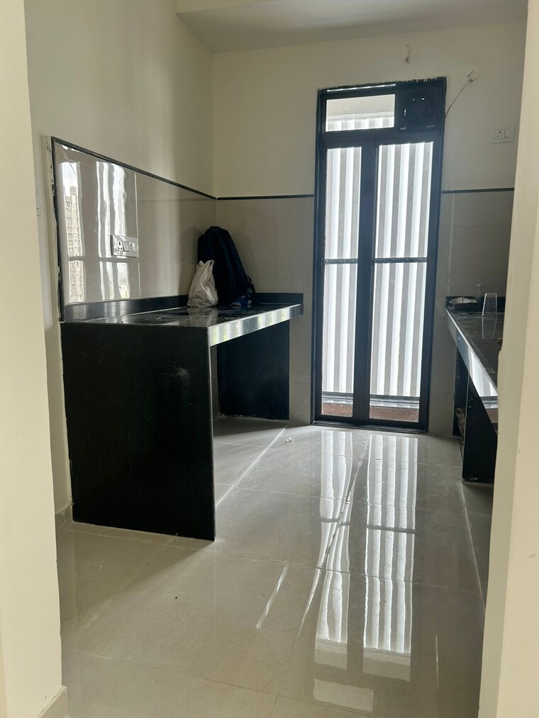 Kitchen, runwal-gardens-phase-2 2 Bedroom 674 Sq.Ft. Apartment In Dombivli East Thane 8972834