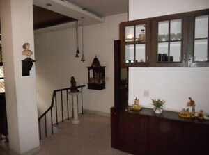 Room in 3 BHK Builder Floor at Saket – for Sale