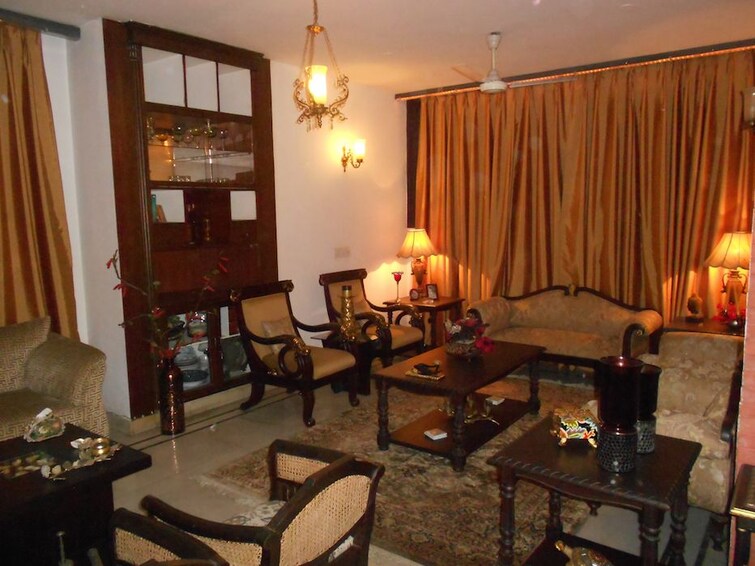 Cover Image, saket 3 Bedroom 250 Sq.Yd. Builder Floor In Saket Delhi 8972845