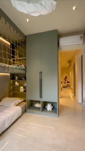 Room in 4 BHK Apartment at Ashar Merac, Shree Nagar – for Sale