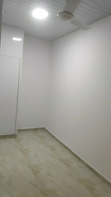 Room in 2 BHK Apartment at Hiranandani Zen Atlantis, Powai – for Sale