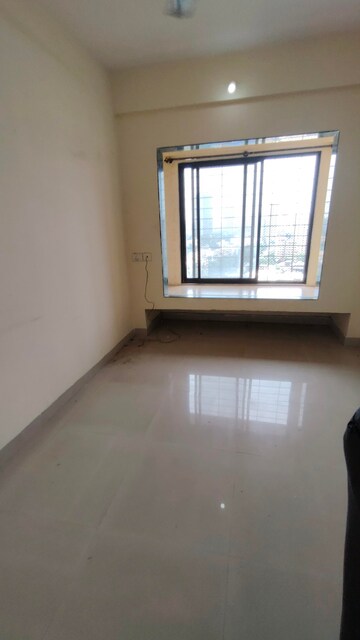 1 BHK Apartment For Rent in JP Decks, Goregaon East