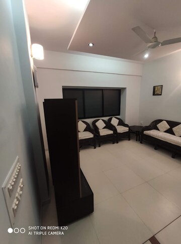 Room in 3 BHK Apartment at Navrangpura – for Rent