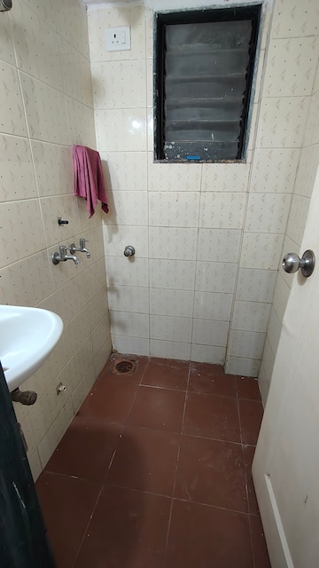 Bathroom in 1 RK Apartment at JP Decks, Goregaon East – for Rent