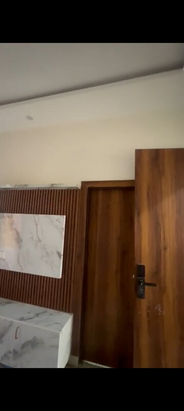 Bedroom in 2 BHK Builder Floor at Jalpura – for Rent
