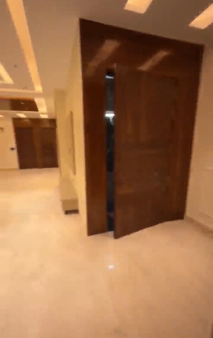 undefined, indrapuram 4 Bedroom 220 Sq.Mt. Builder Floor In Indrapuram Ghaziabad 8972914