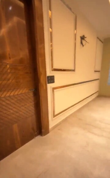 Bathroom in 4 BHK Builder Floor at Indrapuram – for Sale