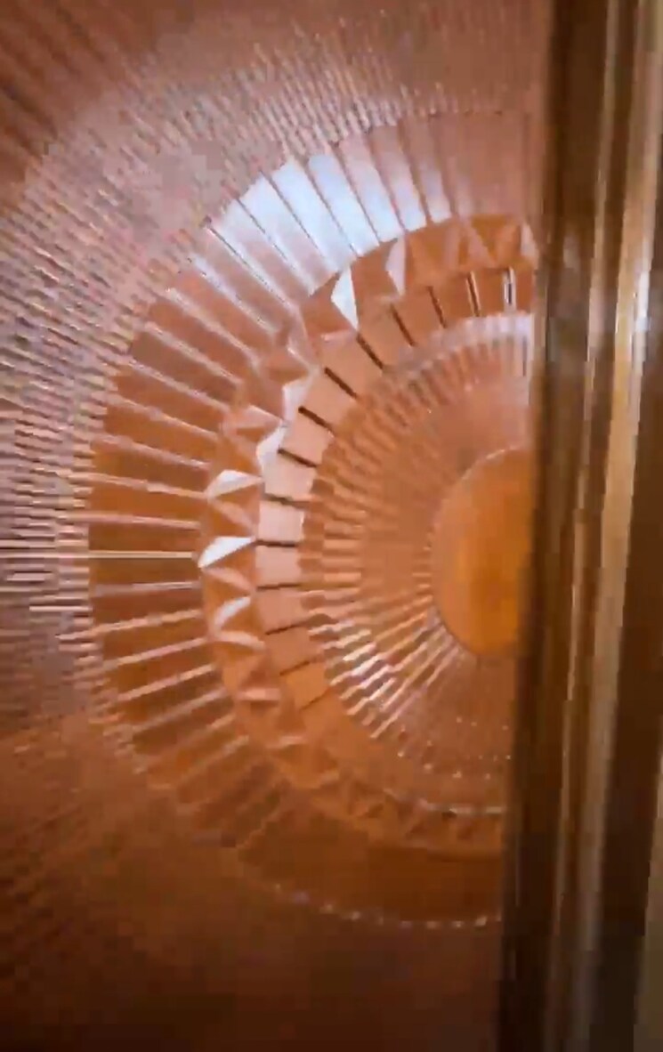 Bathroom, indrapuram 4 Bedroom 220 Sq.Mt. Builder Floor In Indrapuram Ghaziabad 8972914