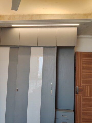 Furnished Amenities in 2 BHK Apartment at Signature Global Prime, Sector 63a – for Rent