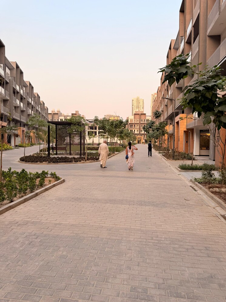 Exterior View, smart-world-orchard 3 Bedroom 1590 Sq.Ft. Apartment In Sector 61 Gurgaon 8972922