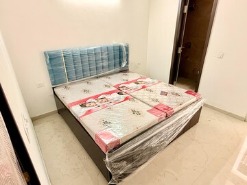Bedroom in 3 BHK Apartment at Smart World Orchard, Sector 61 – for Rent