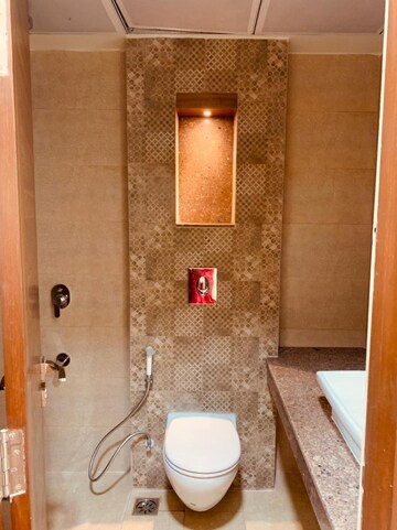 Bathroom in 3 BHK Apartment at Gomti Nagar – for Rent