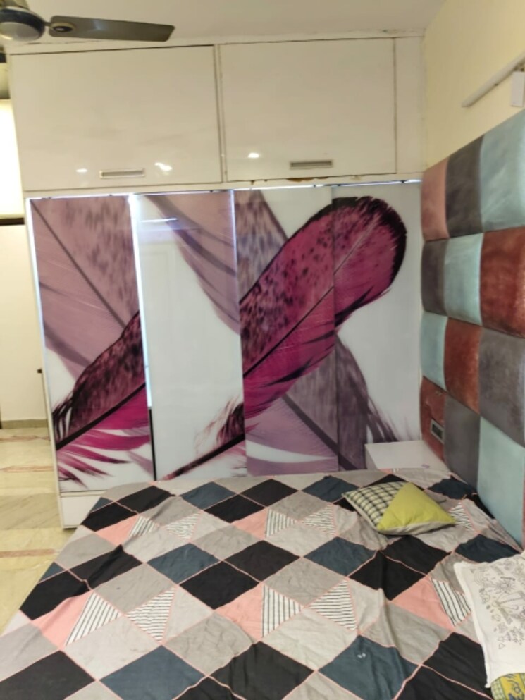 Bedroom, kirti nagar 3.5 Bedroom 1800 Sq.Ft. Builder Floor In Kirti Nagar Delhi 8972937