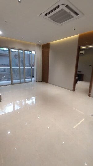 Room in 3 BHK Apartment at Sonigara 24 Sunshine Viva, Pimple Saudagar – for Sale