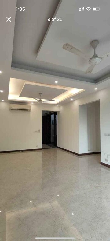 Room in 3 BHK Builder Floor at Shivalik Colony – for Rent