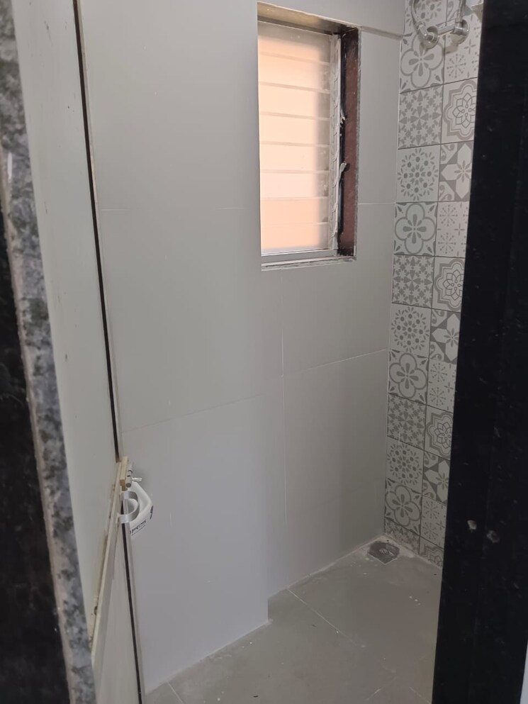 Bathroom, andheri west 1 Bedroom 600 Sq.Ft. Apartment In Andheri West Mumbai 8972933