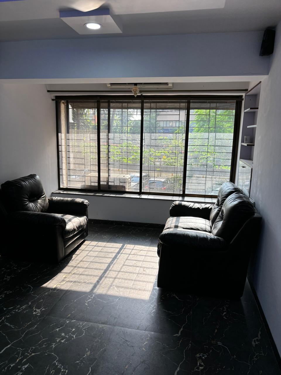 1 BHK 500 Sq.Ft. Apartment in Juhu Abhishek Chs Ltd