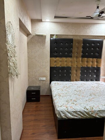 Bedroom in 1 BHK Apartment at Juhu Abhishek Chs Ltd, Andheri West – for Rent