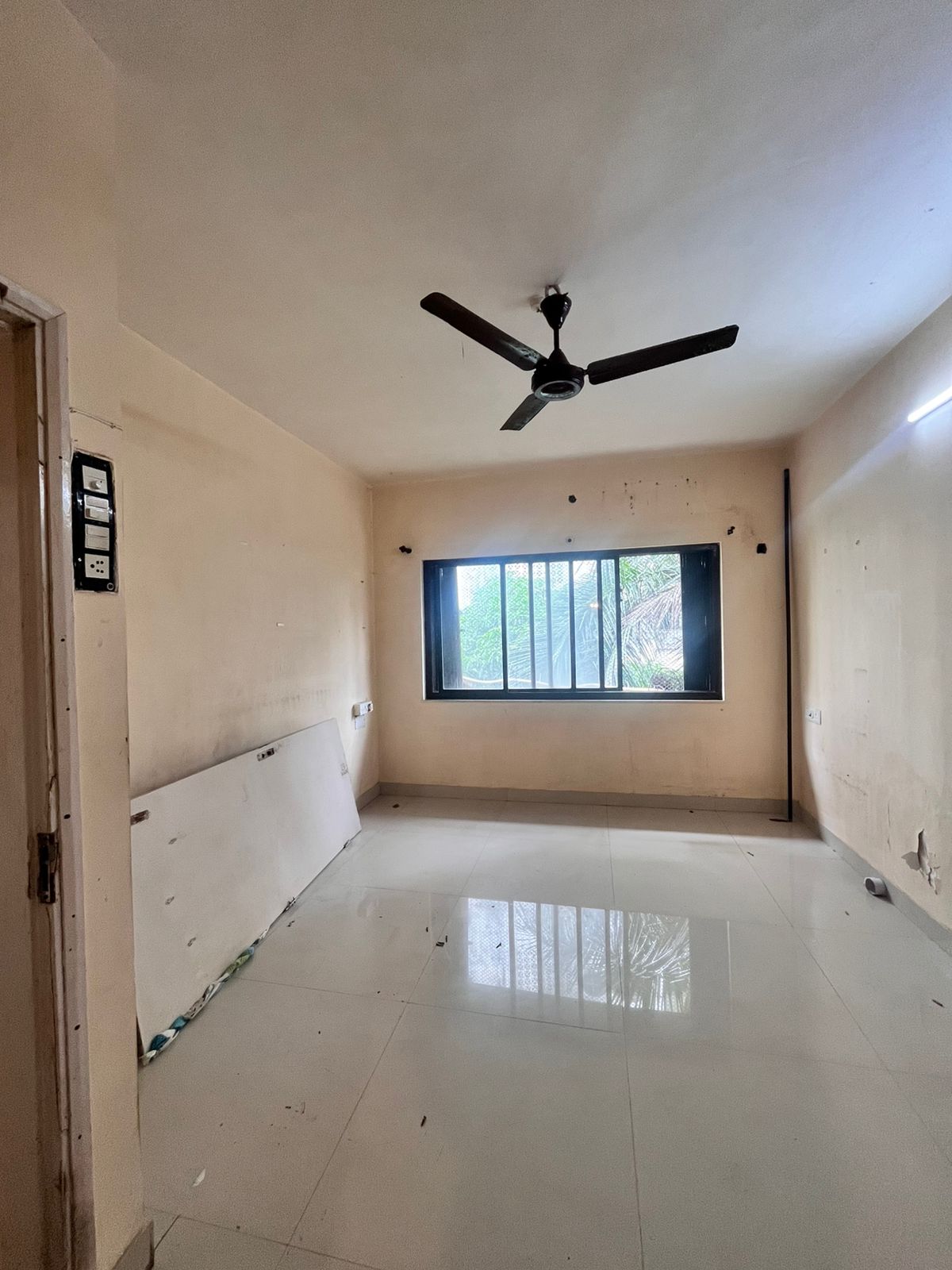 2 BHK Apartment For Rent in Versova Telephone Exchang