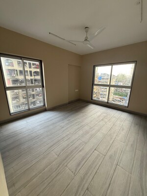 Room in 2 BHK Apartment at Vision Heights, Jogeshwari West – for Sale