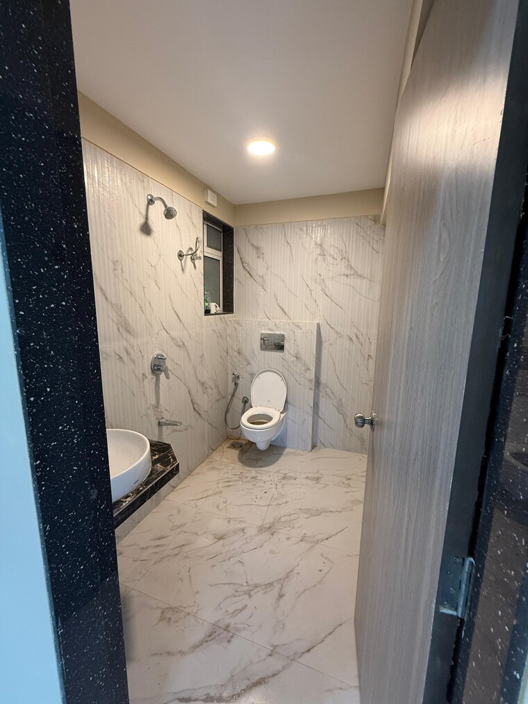 Bathroom, vision-heights 2 Bedroom 812 Sq.Ft. Apartment In Jogeshwari West Mumbai 8972949