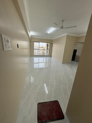 Team Area in 2 BHK Apartment at Vision Heights, Jogeshwari West – for Sale