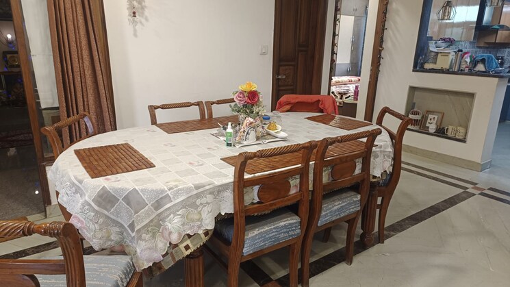 Bedroom, tulip-yellow 3 Bedroom 1704 Sq.Ft. Apartment In Sector 69 Gurgaon 8972962