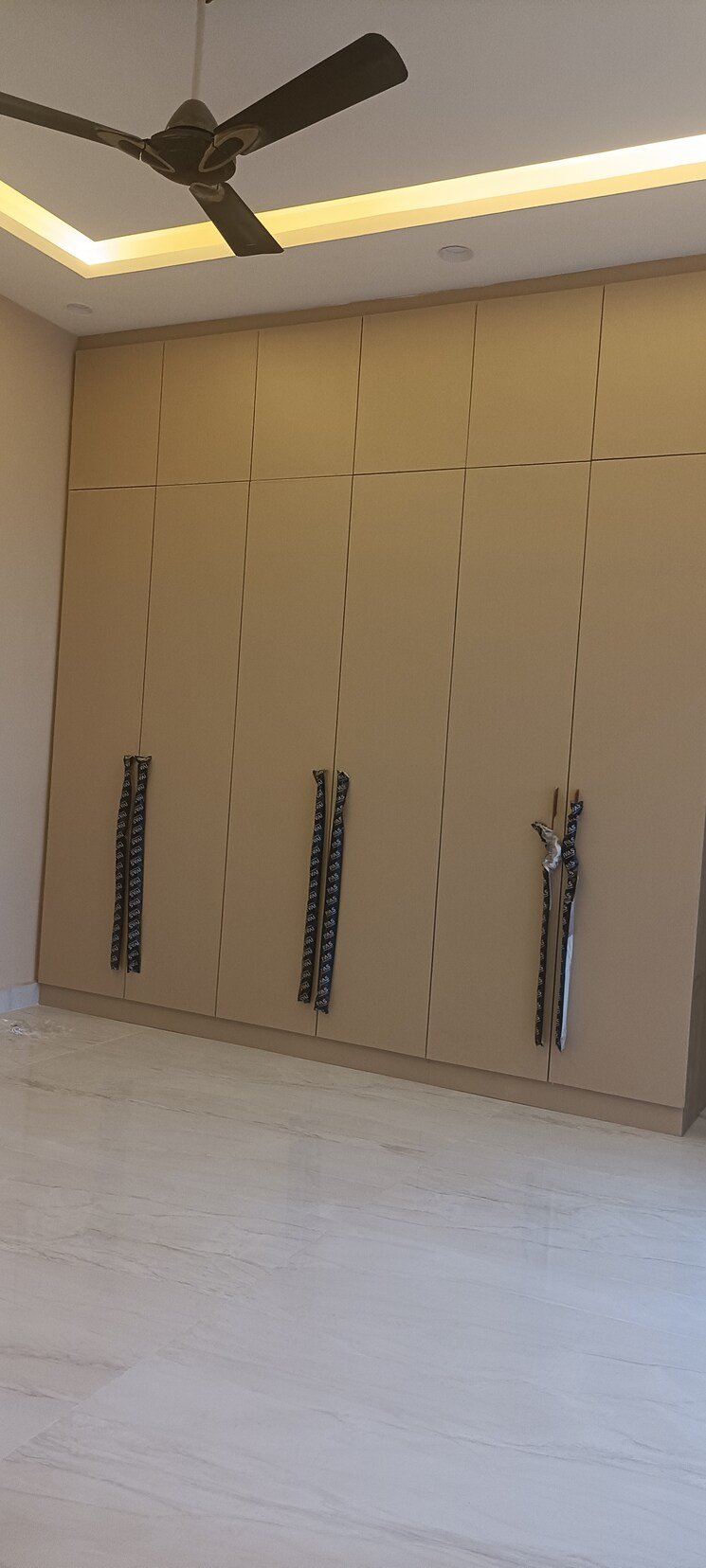 undefined, sector 45 4 Bedroom 200 Sq.Yd. Villa In Sector 45 Noida 8972963