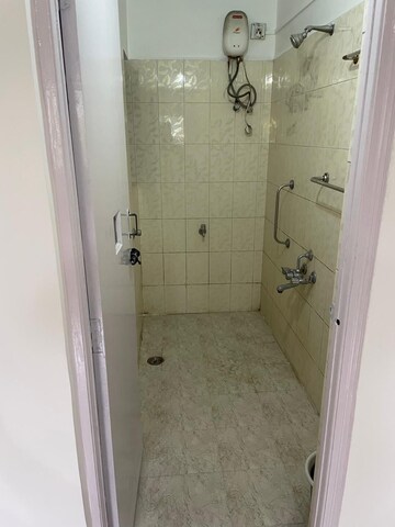Bathroom in 1.5 BHK Apartment at Makwana & Sons Sahawas Society, Karve Nagar – for Rent