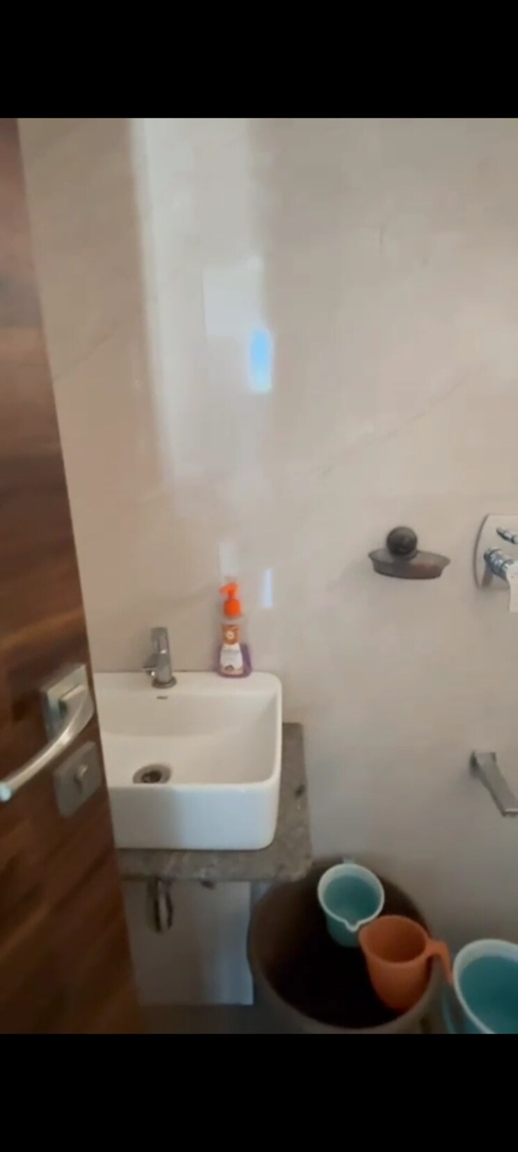 Bathroom, godrej-urban-park 1 Bedroom 450 Sq.Ft. Apartment In Chandivali Mumbai 8972991