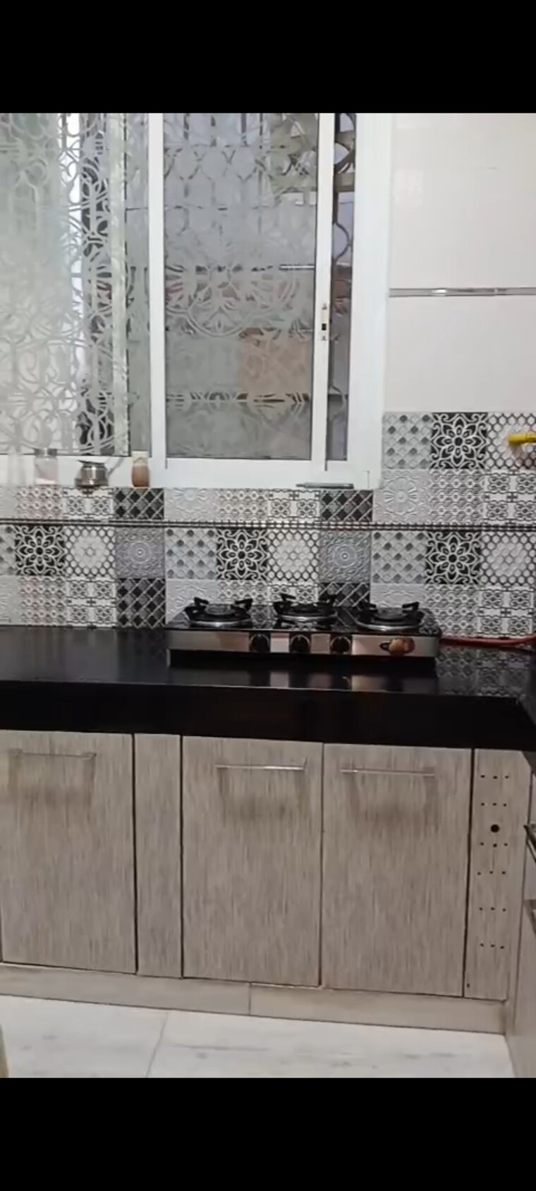 Kitchen, east-of-kailash-block-b-rwa 3 Bedroom 250 Sq.Yd. Builder Floor In East Of Kailash Delhi 8972996