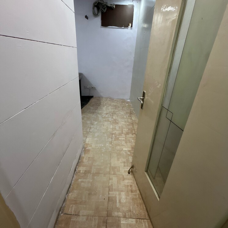 Team Area, kotla mubarakpur Commercial Office Space 900 Sq.Ft. In Kotla Mubarakpur Delhi 8973005