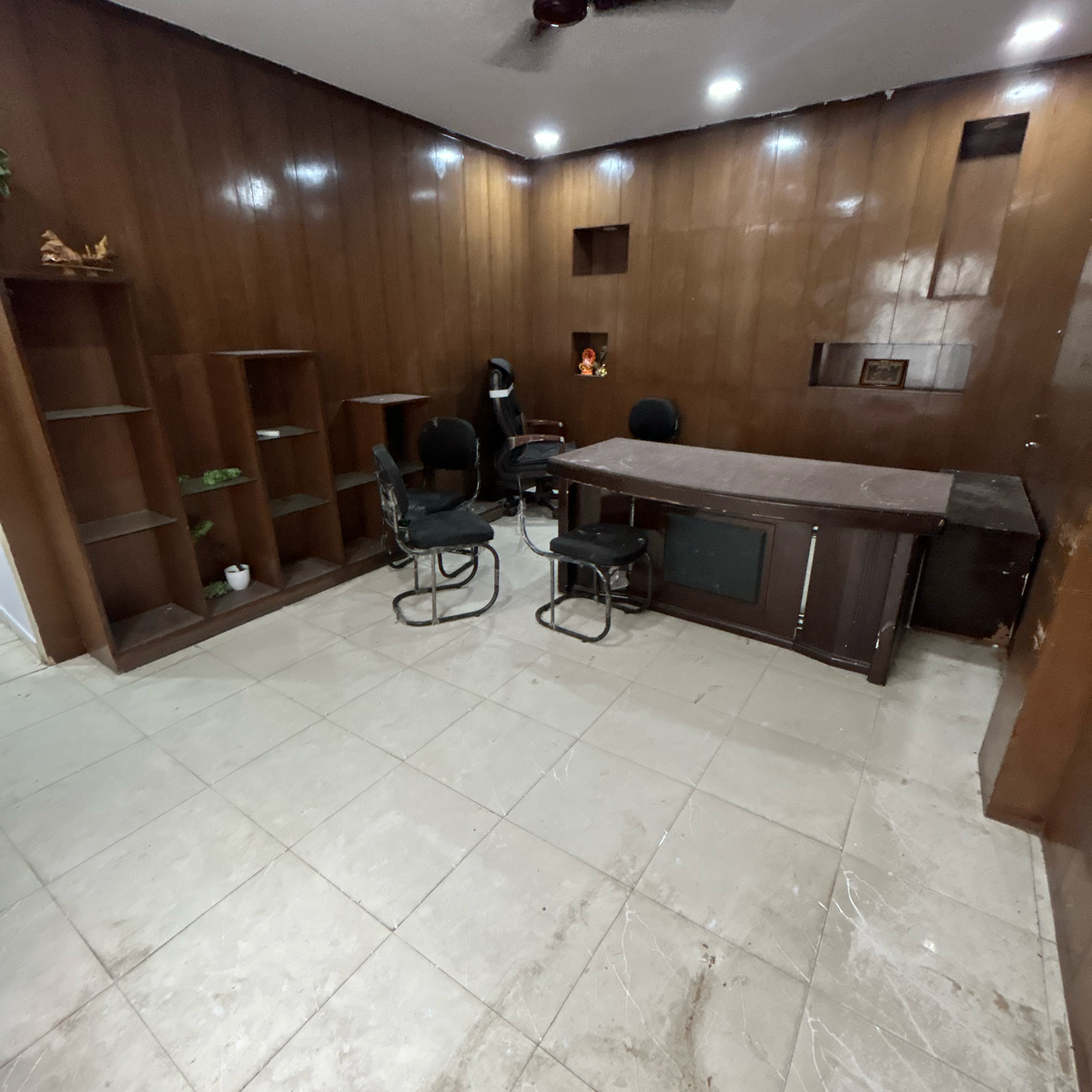 Office Space For Rent in Kotla Mubarakpur